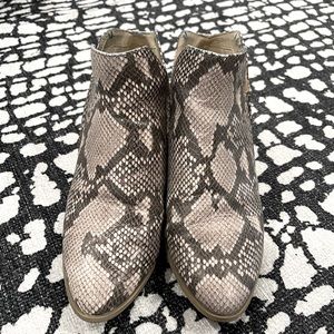 Snakeskin size 8 booties by DV8